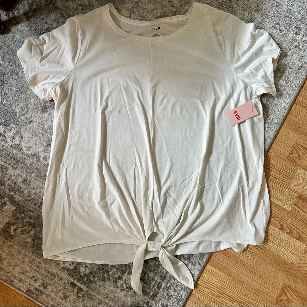 NWT Evri Top